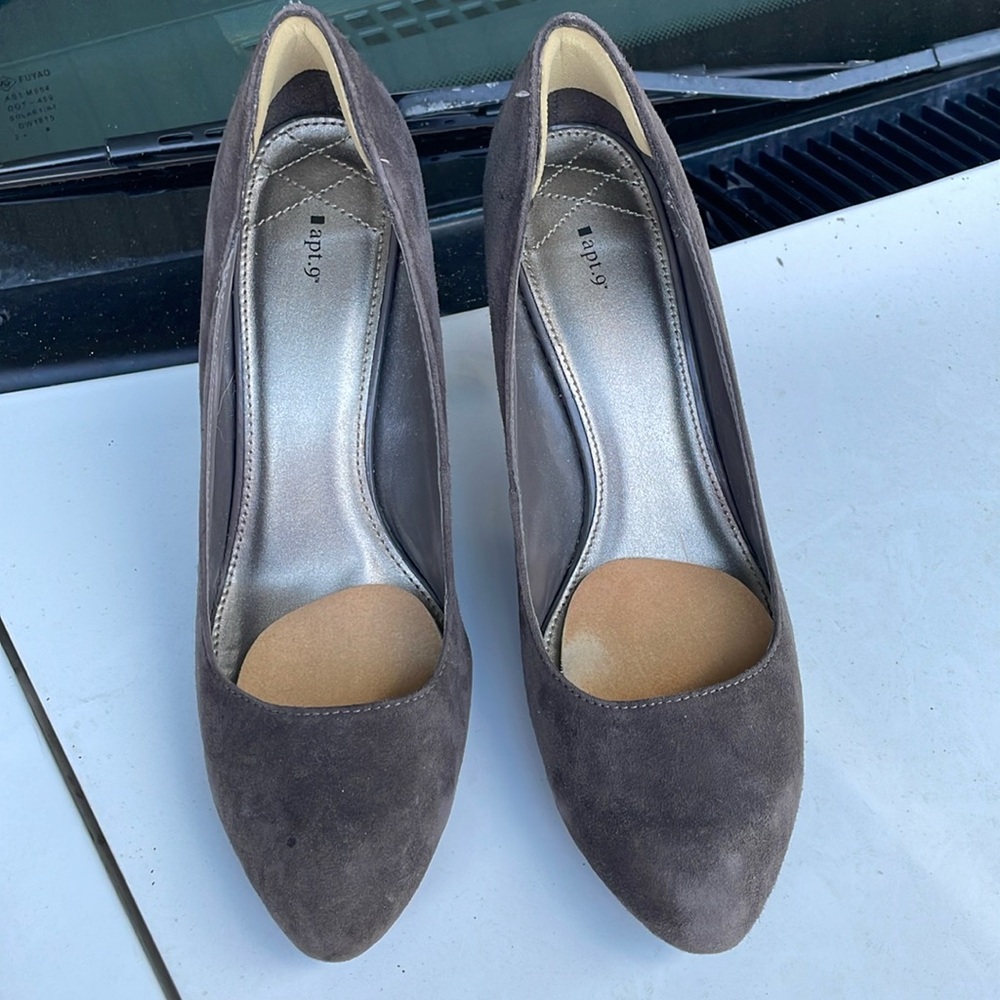 Apt 9,  dark grey. 2". Heels wore 3 times
